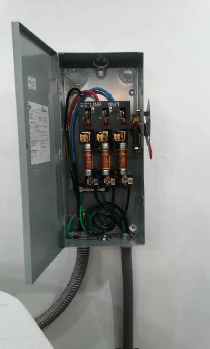 Three-phase disconnect switch installed for Electrical Wiring & Rewiring in Centerville